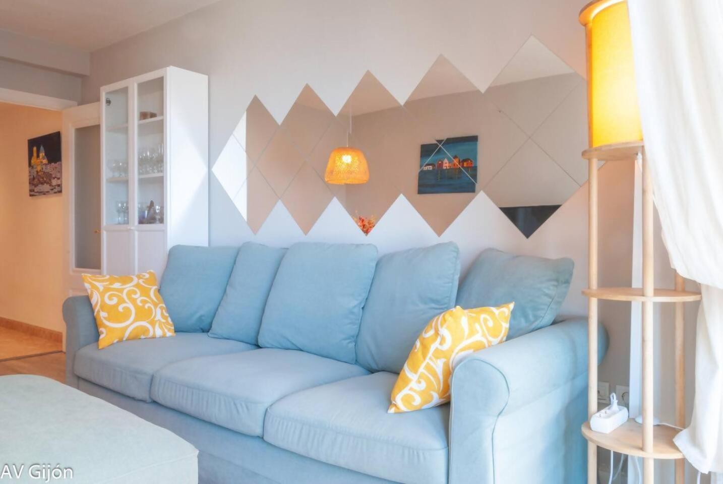 Av Aguado 44 Apartment กิฮอน ภายนอก รูปภาพ